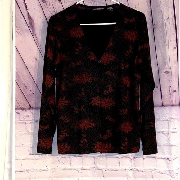 Impressions Tops   - Picture 1 of 3